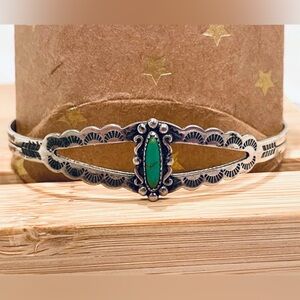 Vintage Fred Harvey Era Turquoise Sterling Silver Cuff Bracelet Stamped Repoussé